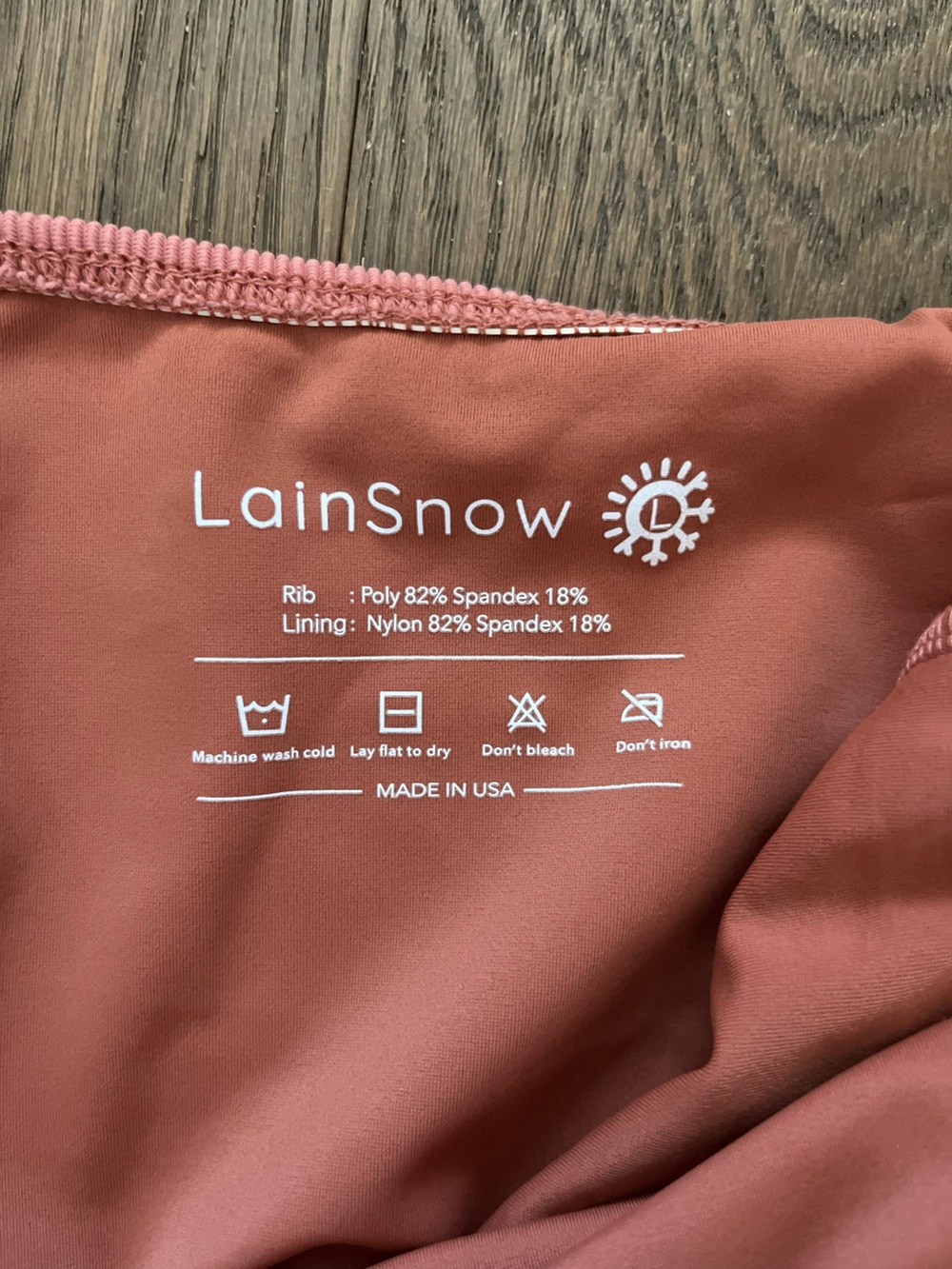LainSnow Women’s Ocean Isle One-Piece Swimsuit in Sangria. Size L - Picture 3 of 3